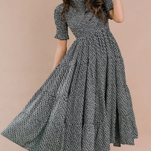 Orange Creek Lost Angeles Smocked Off the Shoulder Midi Dress Cottagecore - Picture 5 of 5